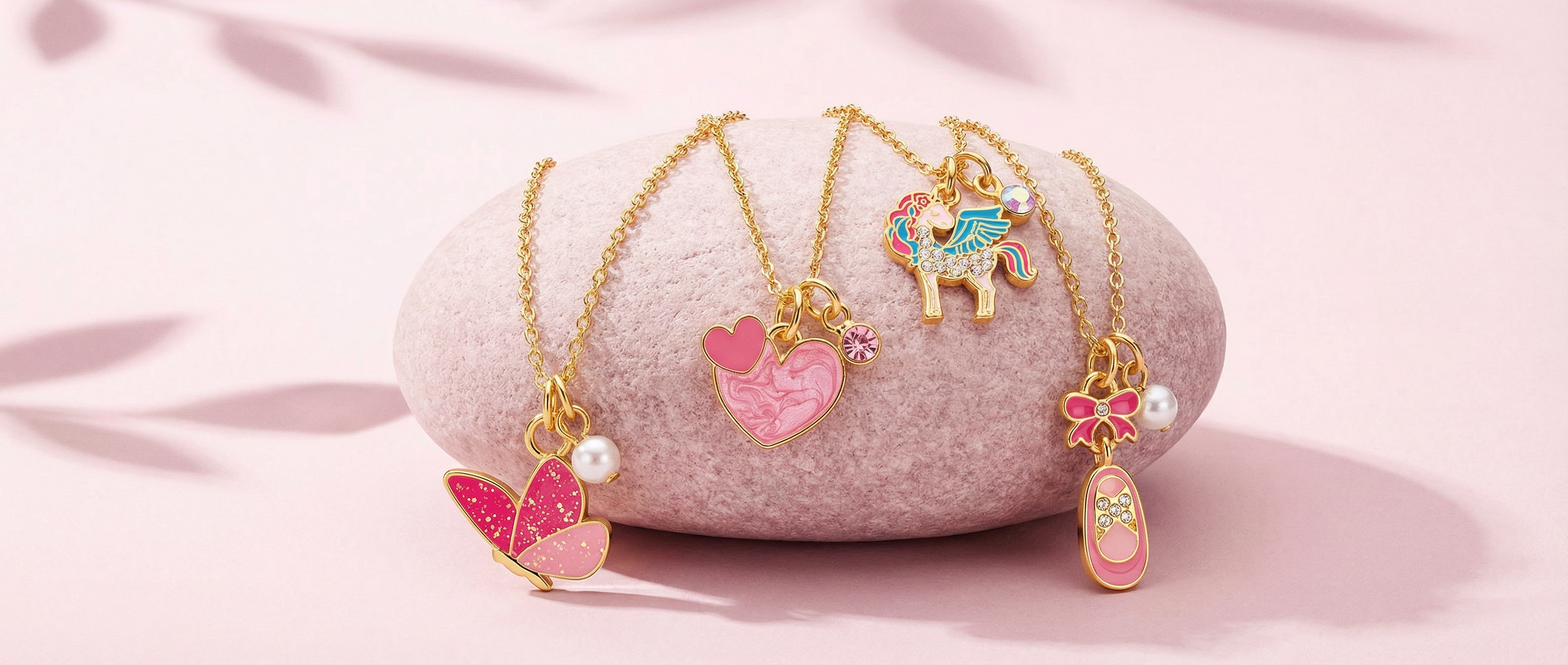 Girls Necklaces Canada, Dainty Charm Necklaces and Gift Sets