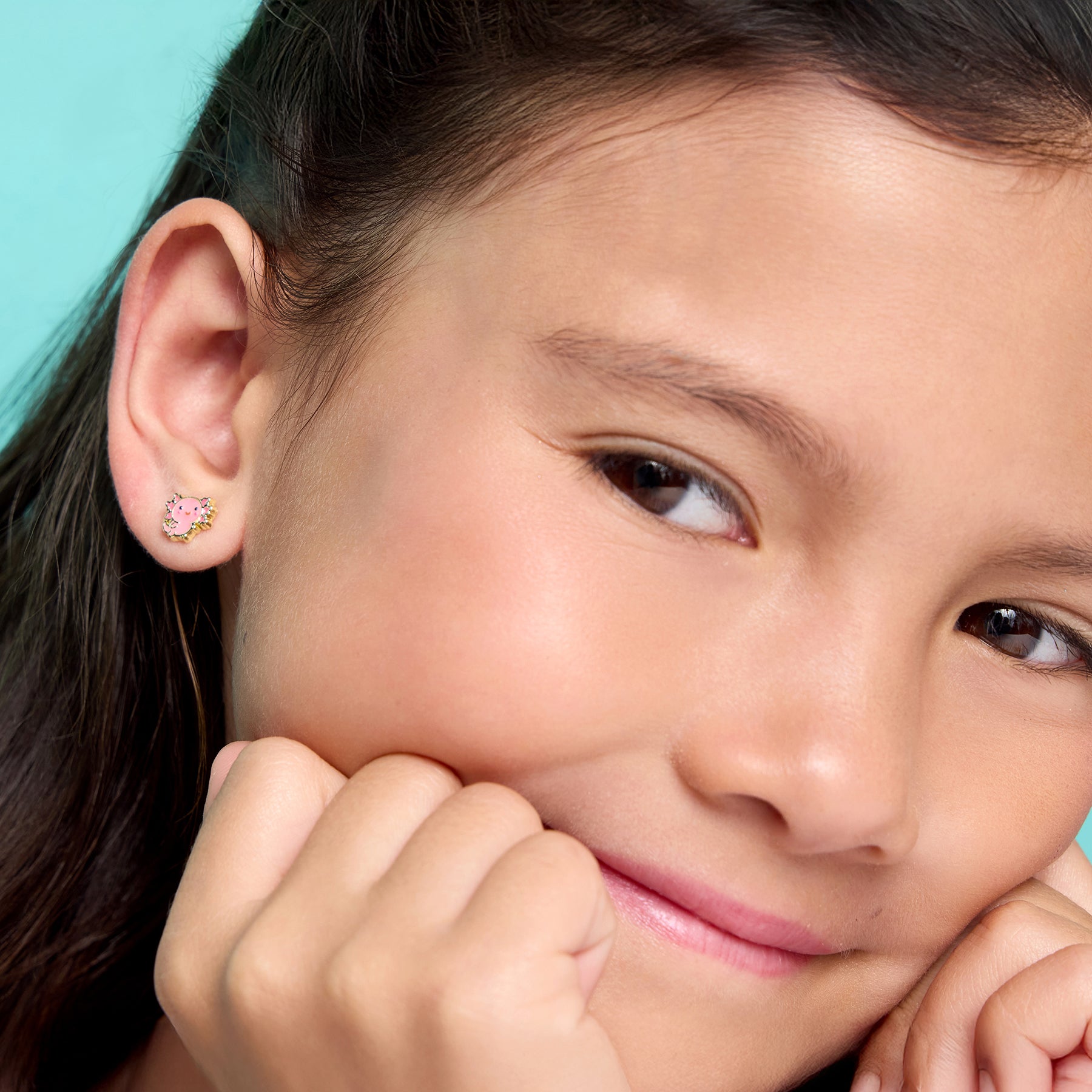 J369s_girl-nation-earrings-axolotl-love-cutie-studs-worn-girl-2_1.jpg