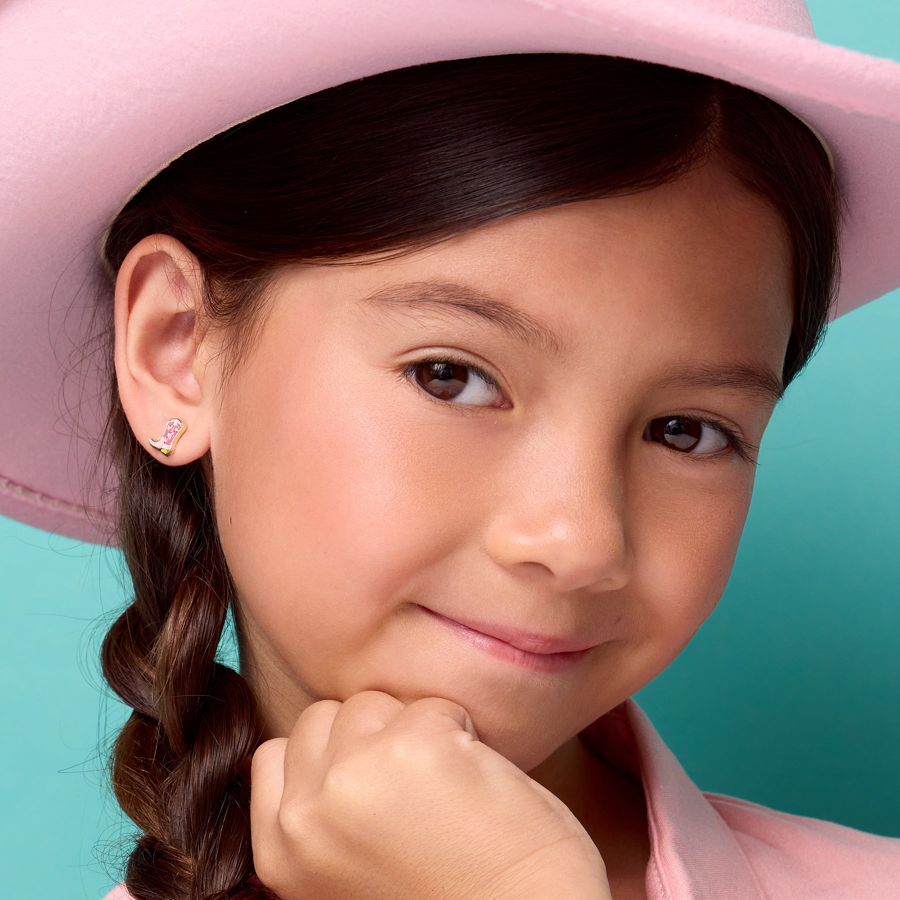 J467s_girl-nation-earrings-boot-western-cowgirl-cutie-studs-worn-girl-1_1.jpg