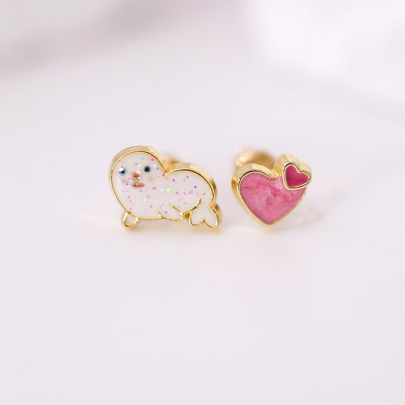 kids-earrings-mix-and-match-seal-heart.png